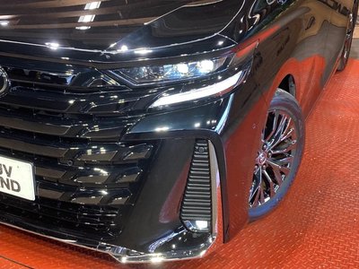 2025 Toyota VELLFIRE thumbnail 12
