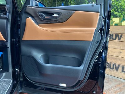 2025 Toyota VELLFIRE thumbnail 41