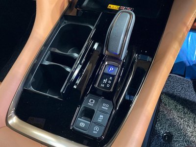 2025 Toyota VELLFIRE thumbnail 47