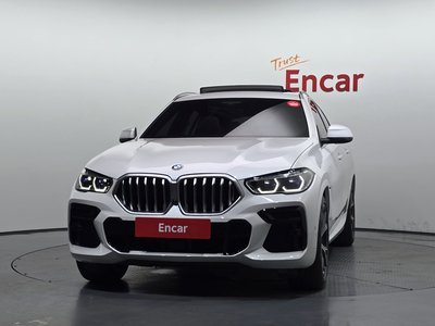 2022 BMW X6 照片 2