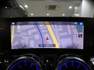 MERCEDES-BENZ GLB AMG - 8