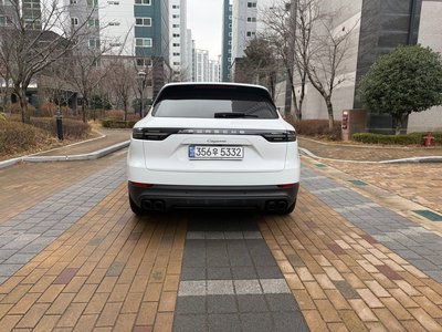 PORSCHE CAYENNE - 8