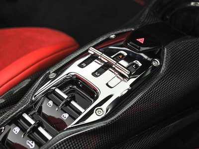 2023 Ferrari SF90 SPIDER 缩略图 26
