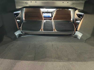 2026 Mercedes-BENZ E-CLASS 缩略图 26