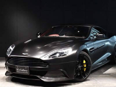 ASTON MARTIN VANQUISH - 1