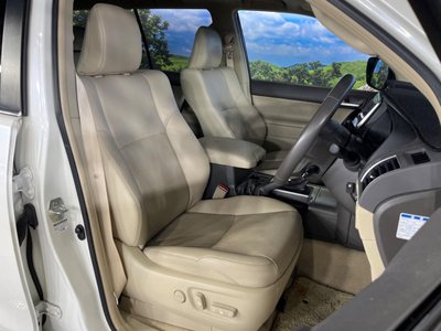 TOYOTA LAND CRUISER - 8