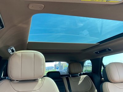 2025 LAND Rover RANGE ROVER SPORT thumbnail 17
