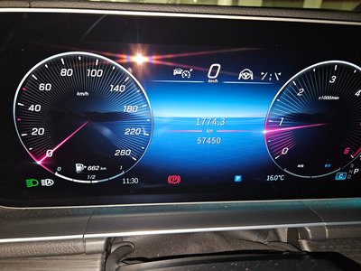 MERCEDES-BENZ GLE - 10