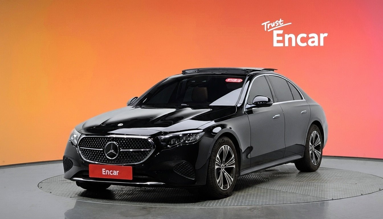 MERCEDES-BENZ E-CLASS - View 1