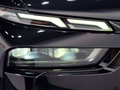 2025 BMW X7 照片 9