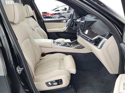 صورة مصغرة 16 لـ 2025 BMW X7