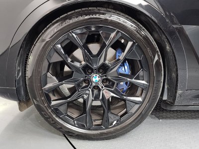 2025 BMW X7 照片 6