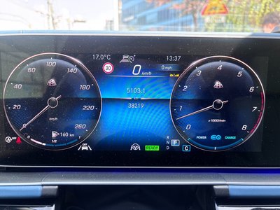 MERCEDES-BENZ GLS - 6