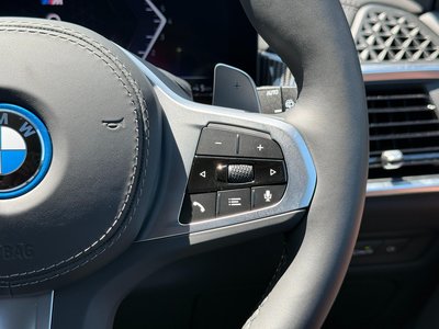 2024 BMW X5 thumbnail 22