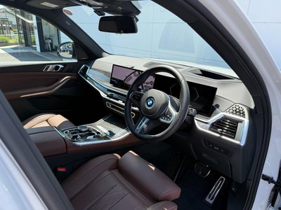 2024 BMW X5 photo 8
