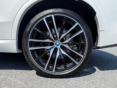 2024 BMW X5 thumbnail 53