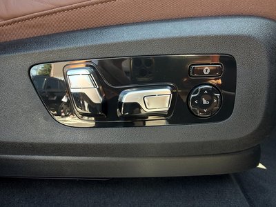 2024 BMW X5 thumbnail 13