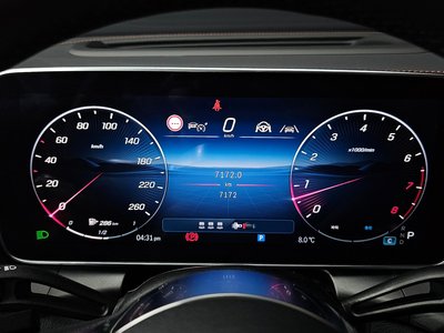 MERCEDES-BENZ GLC - 8