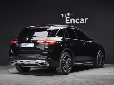 MERCEDES-BENZ GLC - 4