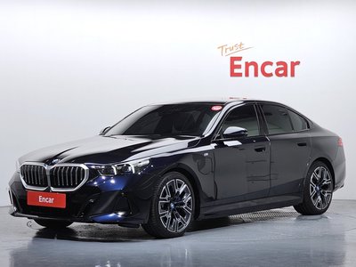 BMW 5 SERIES - 1