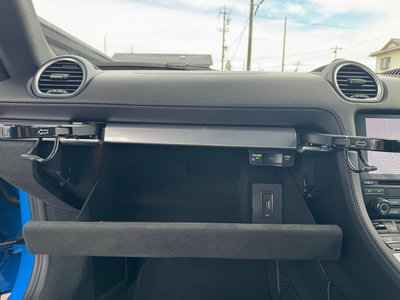 صورة مصغرة 36 لـ 2022 Porsche 718