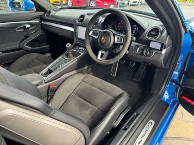 صورة مصغرة 18 لـ 2022 Porsche 718