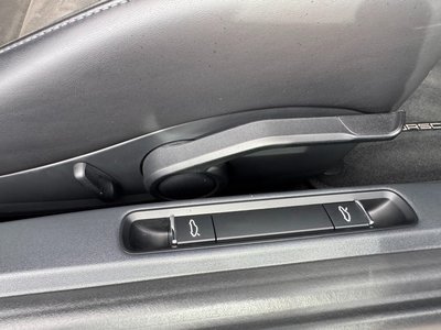صورة مصغرة 23 لـ 2022 Porsche 718