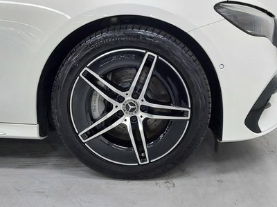 MERCEDES-BENZ E-CLASS - 6