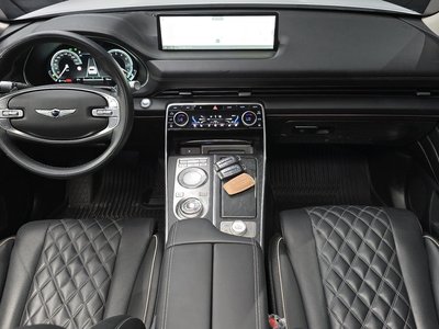 صورة 5 لـ 2022 Genesis GV80