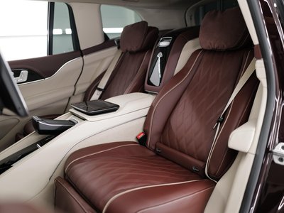 2024 Mercedes-BENZ GLS MAYBACH photo 10