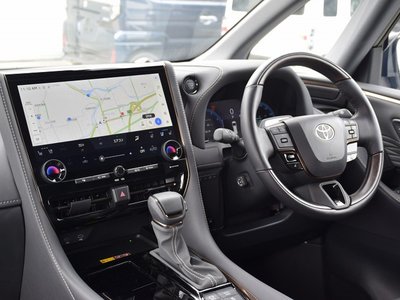 2026 Toyota ALPHARD — миниатюра 73