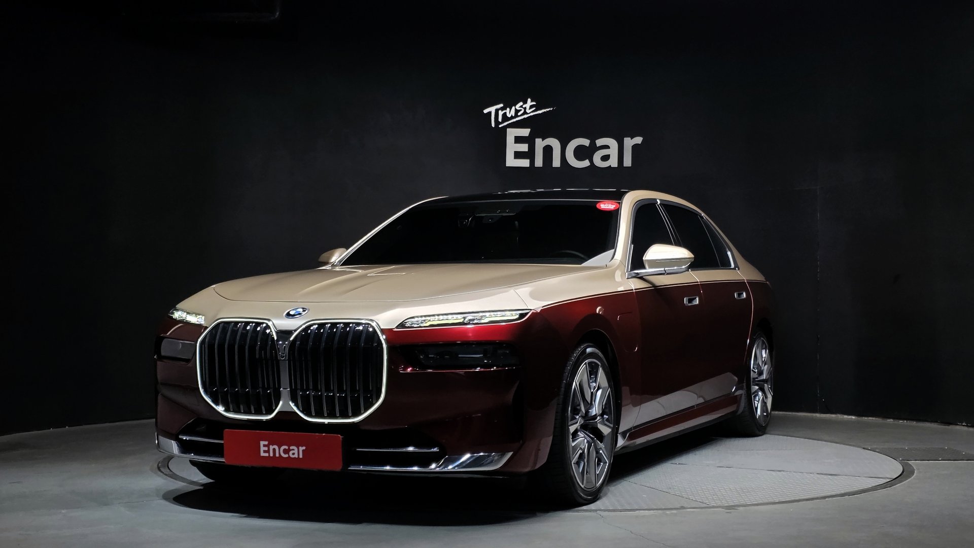 BMW 7 SERIES - View 1