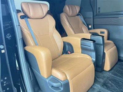 2025 Toyota VELLFIRE thumbnail 34