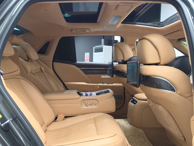 2022 Genesis G90 (RS4) — миниатюра 12