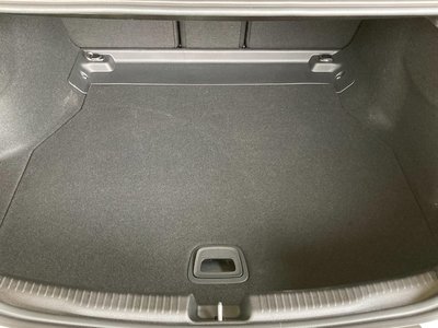 صورة مصغرة 27 لـ 2025 MERCEDES-BENZ C-CLASS