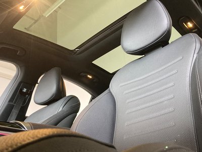 MERCEDES-BENZ C-CLASS - 10