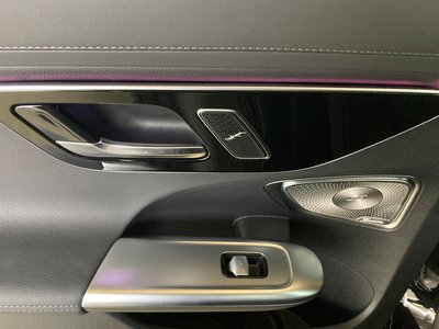 صورة مصغرة 13 لـ 2025 MERCEDES-BENZ C-CLASS