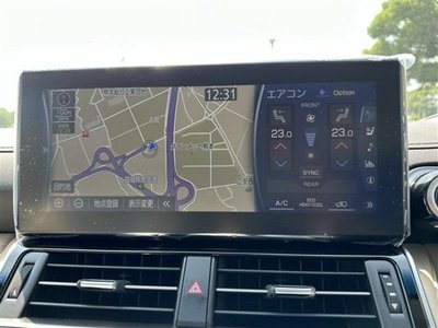 TOYOTA LAND CRUISER 300 - 8