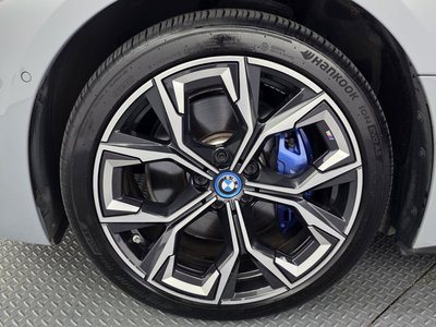 صورة 6 لـ 2023 BMW I4