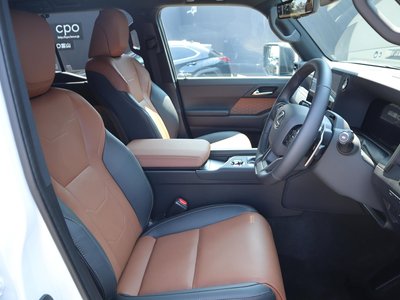 2025 Lexus GX — миниатюра 15