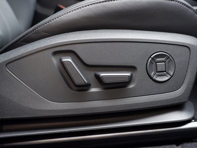 صورة مصغرة 85 لـ 2025 AUDI Q6 E-TRON