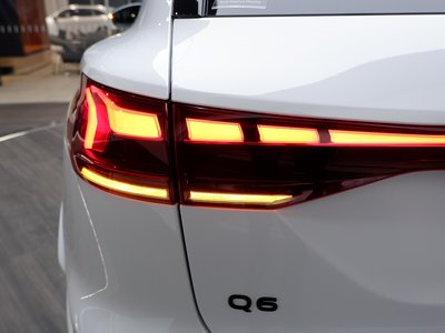 صورة مصغرة 118 لـ 2025 AUDI Q6 E-TRON