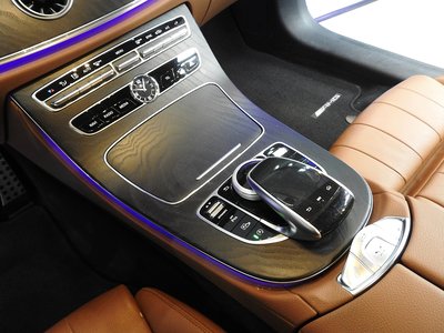 2018 Mercedes-BENZ E-CLASS 照片 7