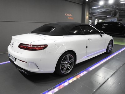 2018 Mercedes-BENZ E-CLASS 照片 2