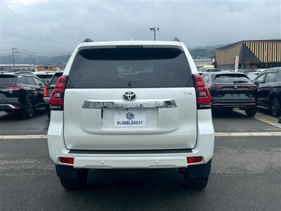 TOYOTA LAND CRUISER PRADO - 7