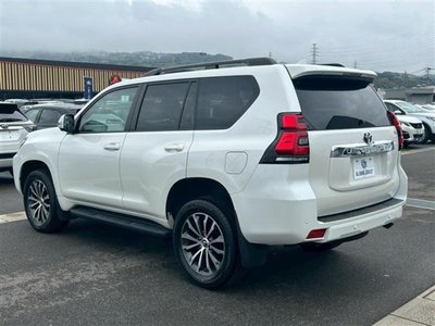 TOYOTA LAND CRUISER PRADO - 8