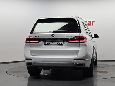 صورة 4 لـ 2025 BMW X7