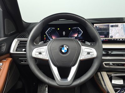 2025 BMW X7 thumbnail 19