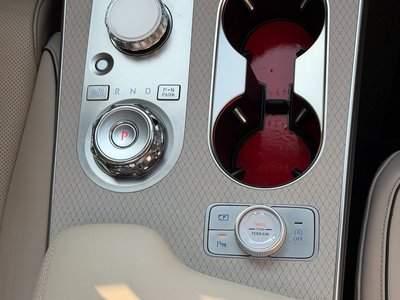 GENESIS GV80 - 9