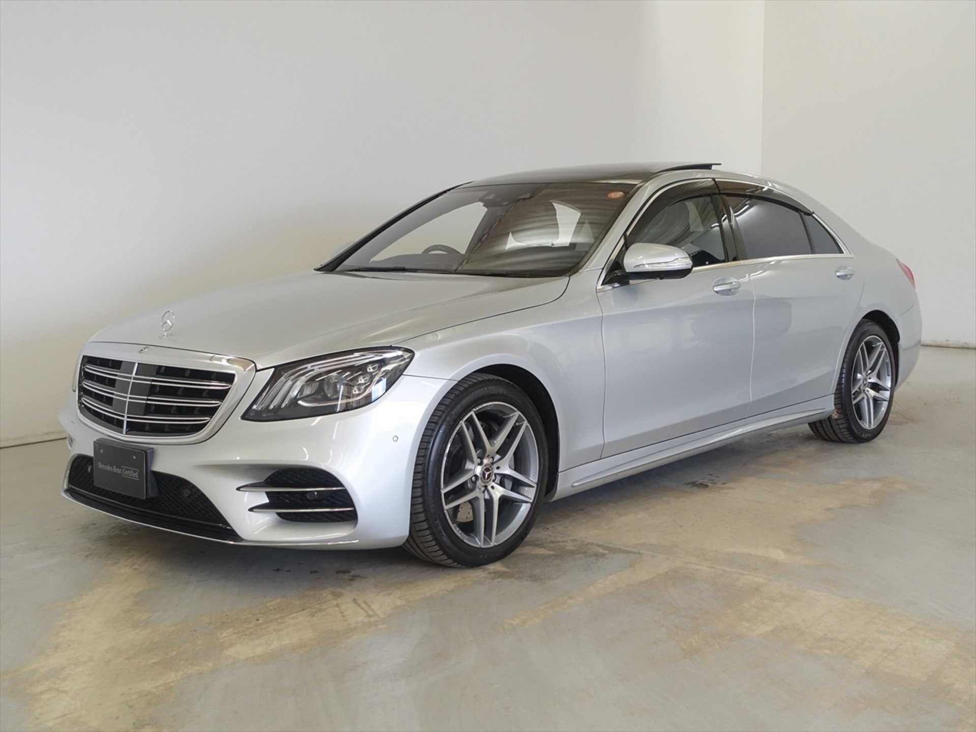 MERCEDES-BENZ S-CLASS - View 1